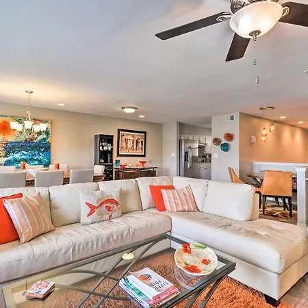 Lake Lyndon B Johnson Waterfront Getaway With Dock!